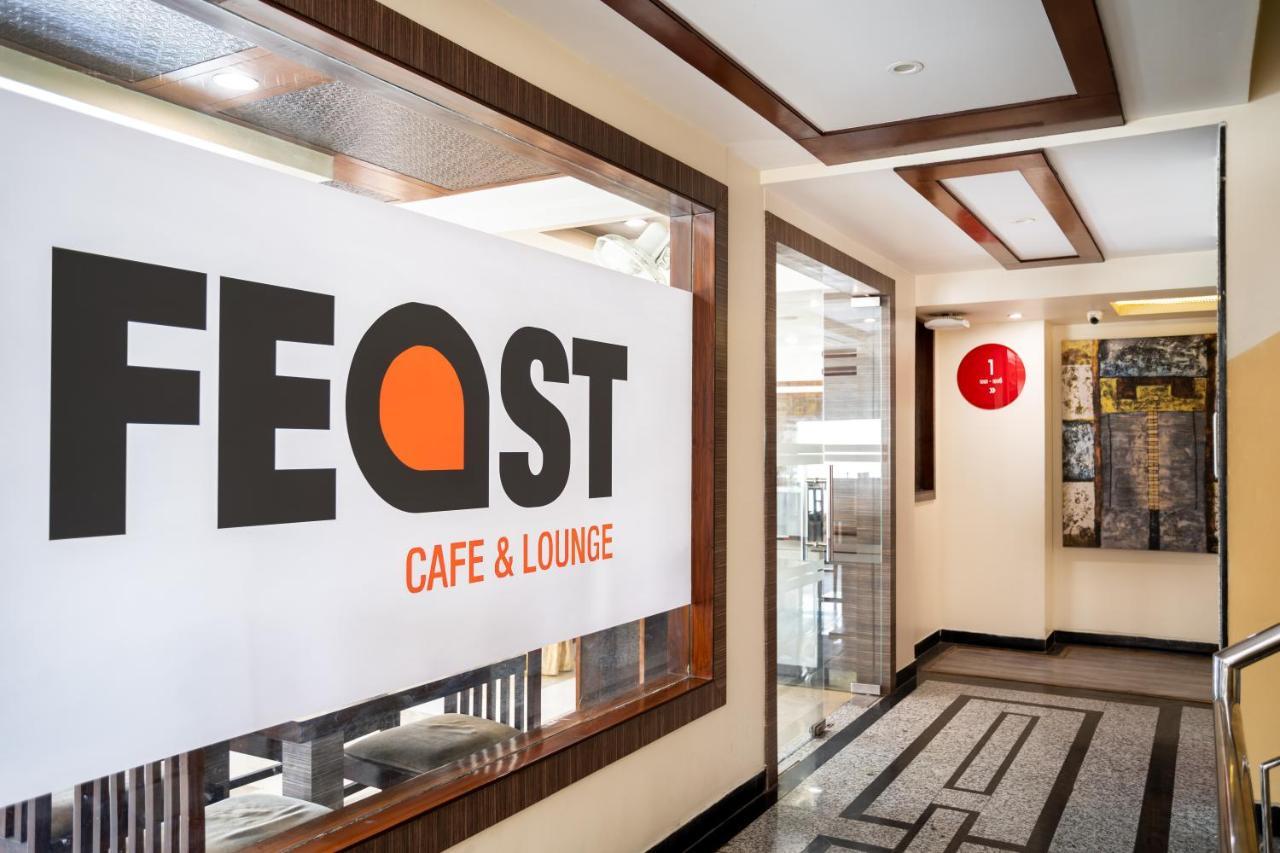 เอเค ปาล์ม โฮเทล แอนด์ รีสอร์ต Hotel ชัยปุระ ภายนอก รูปภาพ